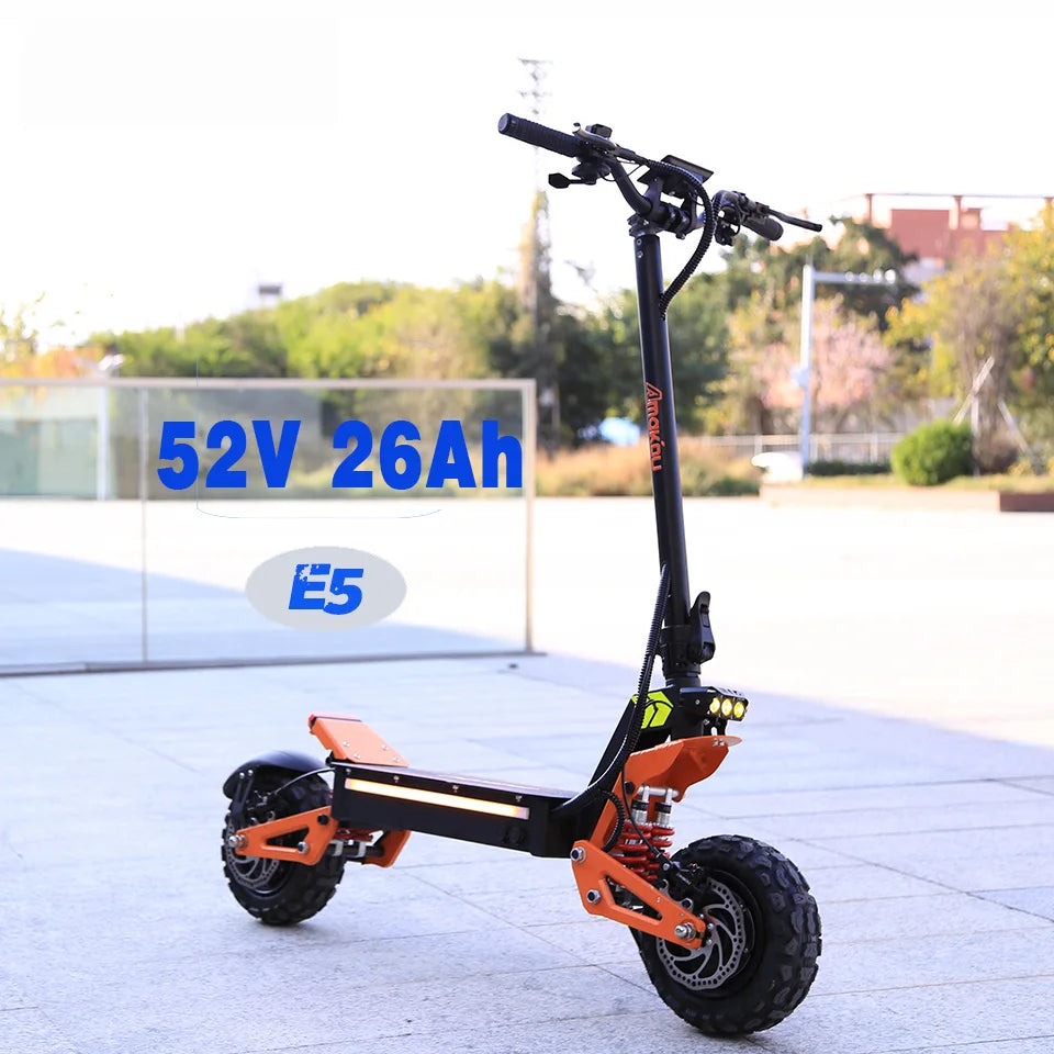 X5 6000W Dual Motor Eelectric Scooter in China Stock 60v 40ah Large Battery Remote Scooter with Seat 11-inch Tires