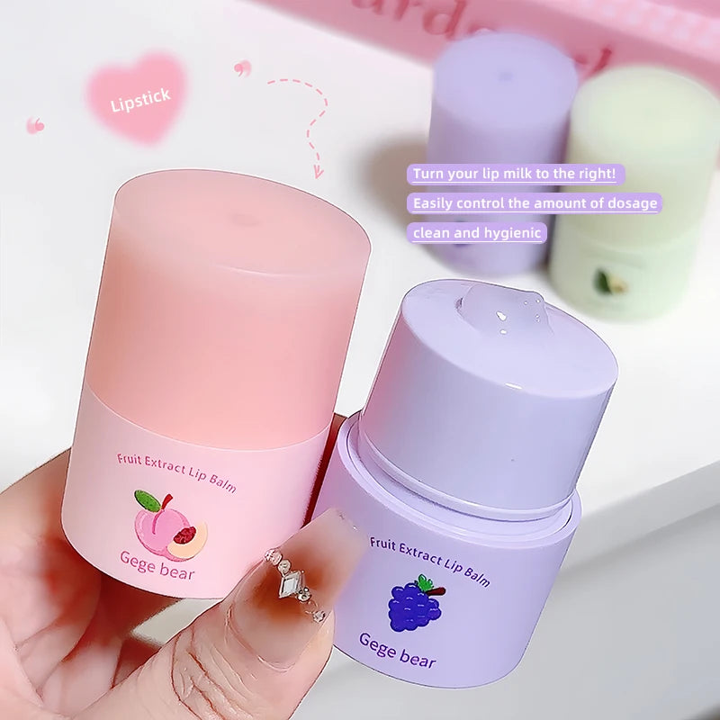 Gege Bear Fruit Extract Lip Balm Moisturizing and Anti-Cracking Lip Gloss in Autumn and Winter